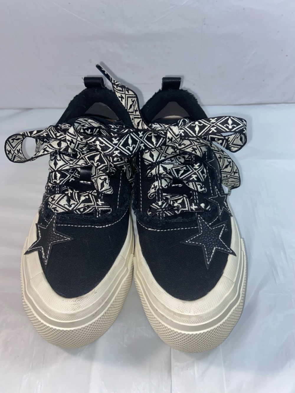 KAALIXTO STAR SNEAKERS